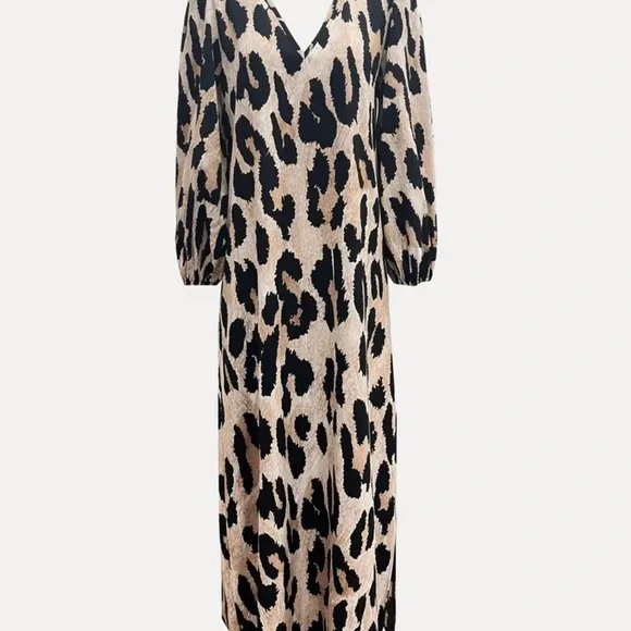 Chic Animal Print dress - Picture 3 of 5